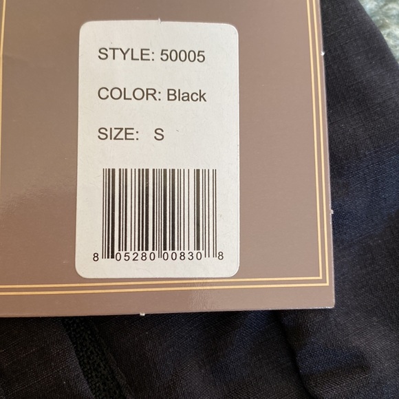 Victory Outfitters Black Running Shorts - Picture 5 of 5